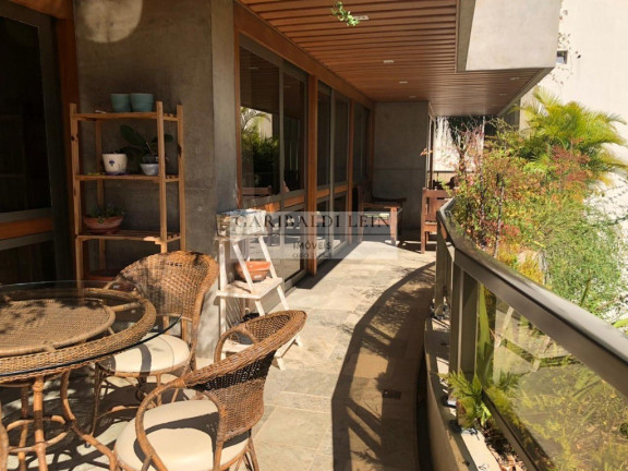 Imagem Imóvel com 4 Quartos à Venda, 670 m² em Cambuí - Campinas Imagem Imóvel com 4 Quartos à Venda, 670 m² em Cambuí - Campinas