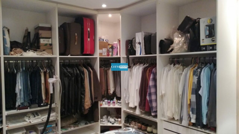 Imagem Casa com 4 Quartos à Venda, 700 m² em Jardim Itatiaia - Campinas