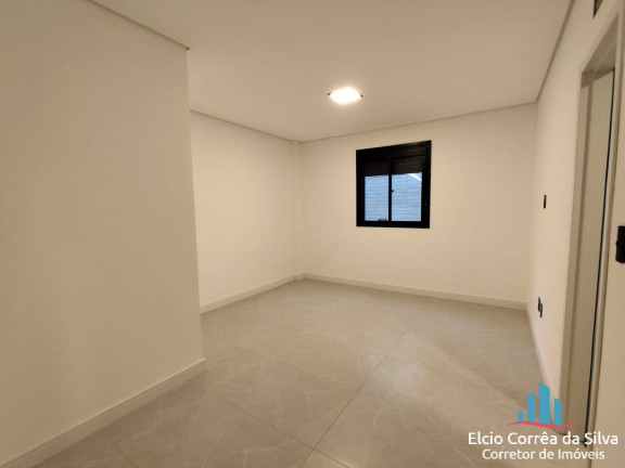 Imagem Casa com 3 Quartos à Venda, 280 m² em Embaré - Santos Imagem Casa com 3 Quartos à Venda, 280 m² em Embaré - Santos