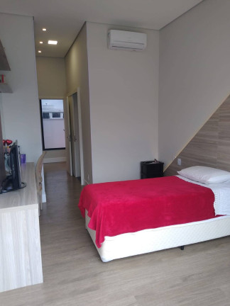 Imagem Casa com 3 Quartos à Venda, 367 m² em Medeiros - Jundiaí Imagem Casa com 3 Quartos à Venda, 367 m² em Medeiros - Jundiaí