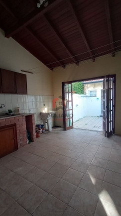 Imagem Casa com 2 Quartos à Venda, 101 m² em Jardim Itu - Porto Alegre Imagem Casa com 2 Quartos à Venda, 101 m² em Jardim Itu - Porto Alegre