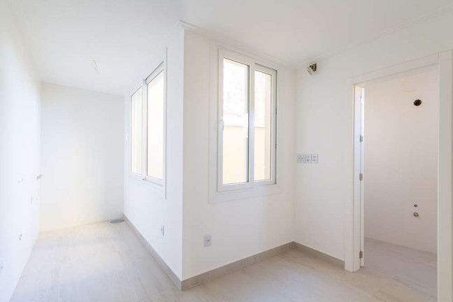 Imagem Cobertura com 3 Quartos à Venda, 400 m² em Três Figueiras - Porto Alegre Imagem Cobertura com 3 Quartos à Venda, 400 m² em Três Figueiras - Porto Alegre