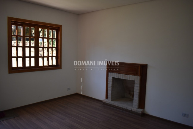 Imagem Casa com 4 Quartos à Venda, 149 m² em Região Do Parque Da água Santa - Campos Do Jordão Imagem Casa com 4 Quartos à Venda, 149 m² em Região Do Parque Da água Santa - Campos Do Jordão
