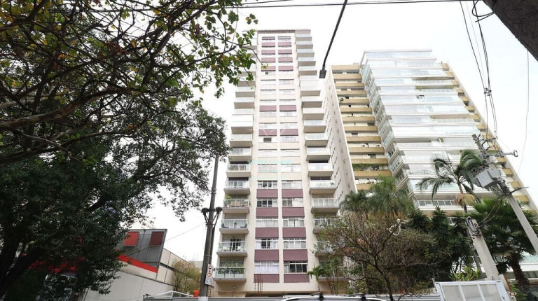 Imagem Apartamento com 3 Quartos à Venda, 187 m² em Itaim Bibi - São Paulo