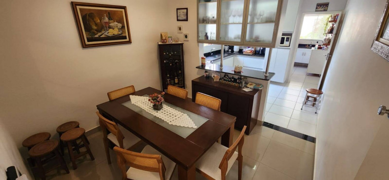 Imagem Sobrado com 3 Quartos à Venda, 141 m² em Jardim Paulista - Atibaia