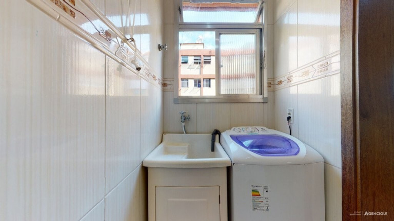 Imagem Imóvel com 2 Quartos à Venda, 48 m² em Camaquã - Porto Alegre Imagem Imóvel com 2 Quartos à Venda, 48 m² em Camaquã - Porto Alegre