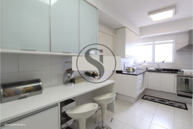 Imagem Apartamento com 3 Quartos à Venda, 201 m² em Itaim Bibi - São Paulo
