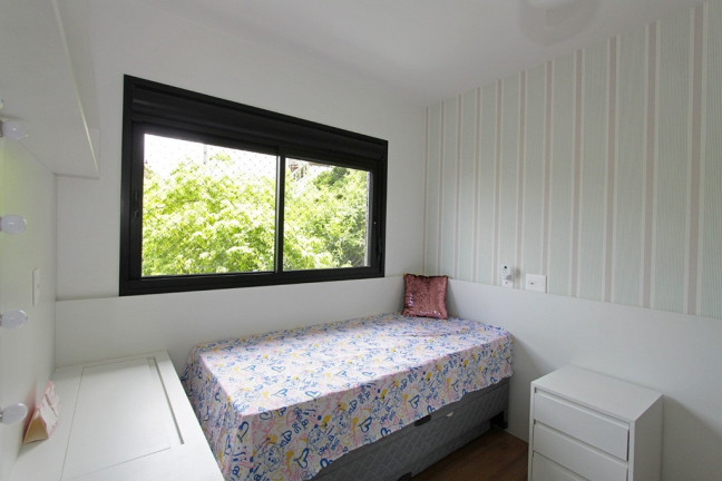 Imagem Imóvel com 3 Quartos à Venda, em Menino Deus - Porto Alegre Imagem Imóvel com 3 Quartos à Venda, em Menino Deus - Porto Alegre
