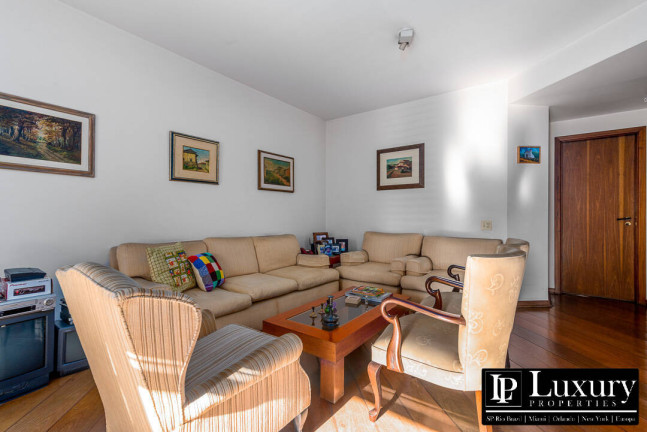 Imagem Apartamento com 3 Quartos à Venda, 147 m² em Moema - São Paulo