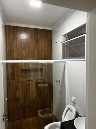 Imagem Casa com 2 Quartos à Venda, 178 m² Imagem Casa com 2 Quartos à Venda, 178 m²