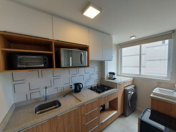 Imagem Apartamento com 1 Quarto à Venda, 42 m² em Centro Histórico - Porto Alegre Imagem Apartamento com 1 Quarto à Venda, 42 m² em Centro Histórico - Porto Alegre