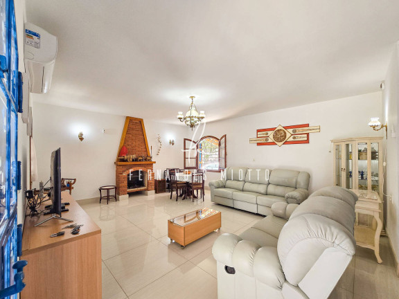 Imagem Casa com 4 Quartos à Venda, 3.179 m² em Medeiros - Jundiaí