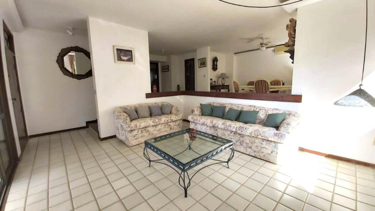 Imagem Casa de Condomínio com 4 Quartos à Venda, 650 m² em Estrada Do Côco - Lauro De Freitas Imagem Casa de Condomínio com 4 Quartos à Venda, 650 m² em Estrada Do Côco - Lauro De Freitas