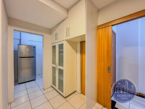 Imagem Apartamento com 3 Quartos à Venda, 112 m² em Centro - Balneário Camboriú Imagem Apartamento com 3 Quartos à Venda, 112 m² em Centro - Balneário Camboriú