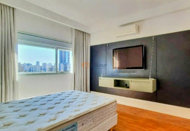 Imagem Imóvel com 3 Quartos à Venda, 151 m² em Cambuí - Campinas