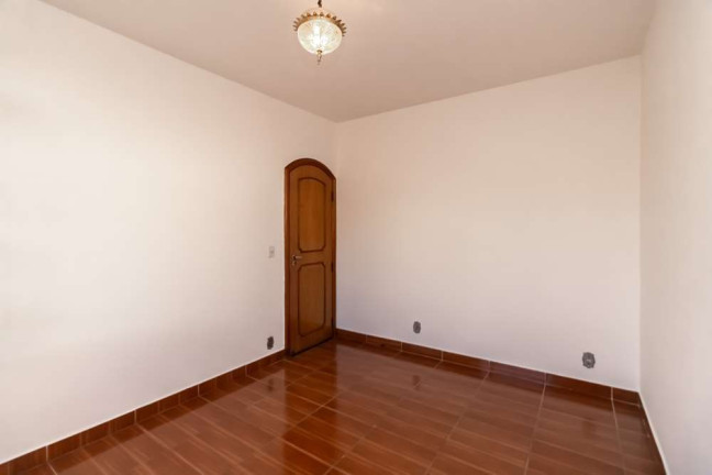Imagem Casa com 4 Quartos à Venda, 209 m² em Interlagos - São Paulo Imagem Casa com 4 Quartos à Venda, 209 m² em Interlagos - São Paulo