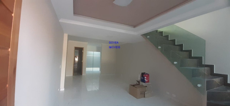 Imagem Sobrado com 3 Quartos à Venda, 62 m² em Campo De Santana - Curitiba