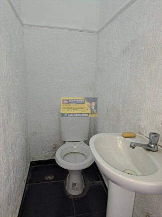 Imóvel Comercial para Alugar, 40 m² em Centro - Carapicuíba