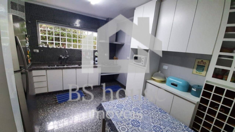 Imagem Sobrado com 3 Quartos à Venda, 300 m² em Vila Pires - Santo André