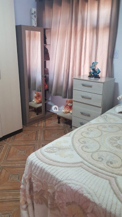 Imagem Casa com 2 Quartos à Venda, 62 m²
