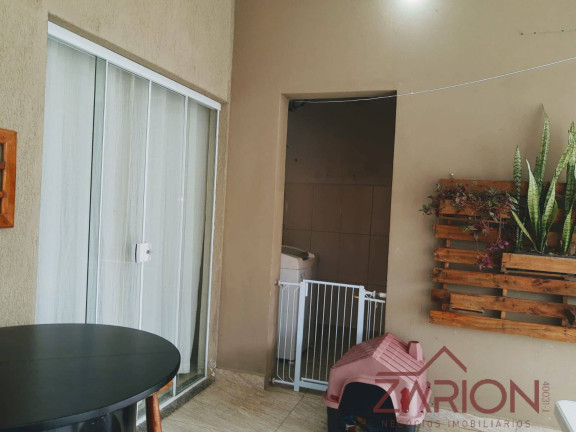Imagem Casa com 4 Quartos à Venda, 230 m² em Piracangaguá - Taubaté Imagem Casa com 4 Quartos à Venda, 230 m² em Piracangaguá - Taubaté