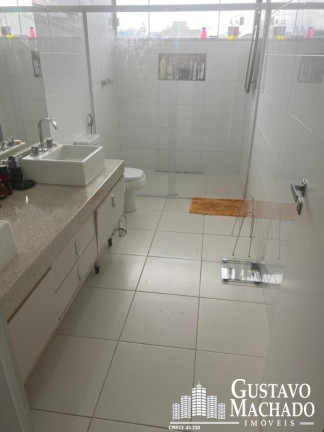 Casa com 3 Quartos à Venda, 240 m² em Jardim Belvedere - Volta Redonda