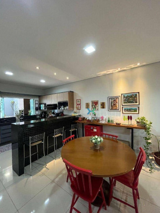 Imagem Casa com 3 Quartos à Venda, 138 m² em Coronel Antonino - Campo Grande Imagem Casa com 3 Quartos à Venda, 138 m² em Coronel Antonino - Campo Grande