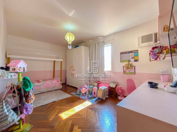 Imagem Casa com 4 Quartos à Venda, 122 m² em Araras - Teresópolis Imagem Casa com 4 Quartos à Venda, 122 m² em Araras - Teresópolis