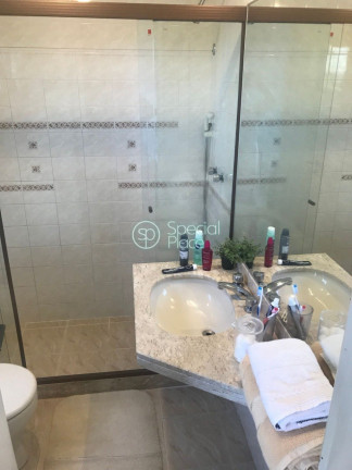Imagem Apartamento com 3 Quartos à Venda, 250 m² em Moema - São Paulo