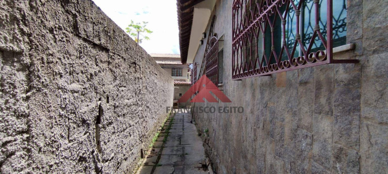 Imagem Casa com 3 Quartos à Venda, 80 m² em Fonseca - Niterói Imagem Casa com 3 Quartos à Venda, 80 m² em Fonseca - Niterói