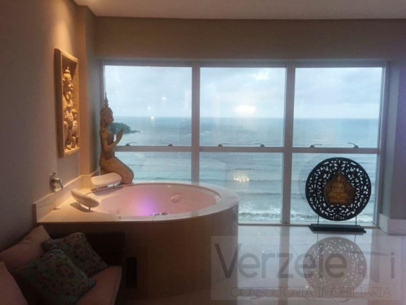 Imagem Apartamento com 3 Quartos para Alugar, 182 m² em Centro - Balneário Camboriú