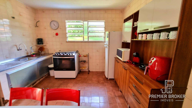 Imagem Casa com 4 Quartos à Venda, 167 m² em Fazendinha - Teresópolis Imagem Casa com 4 Quartos à Venda, 167 m² em Fazendinha - Teresópolis