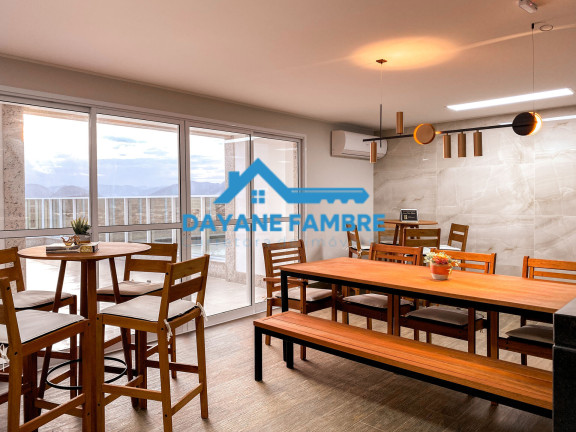 Imagem Apartamento com 2 Quartos à Venda, 65 m²