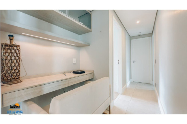 Imagem Apartamento com 3 Quartos à Venda,  em Moema - São Paulo