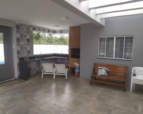 Imagem Casa com 4 Quartos à Venda, em Ninho Verde 2 - Pardinho Imagem Casa com 4 Quartos à Venda, em Ninho Verde 2 - Pardinho