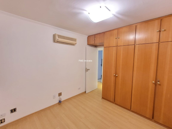 Imagem Imóvel com 4 Quartos à Venda, 143 m² em Itaim Bibi - São Paulo Imagem Imóvel com 4 Quartos à Venda, 143 m² em Itaim Bibi - São Paulo