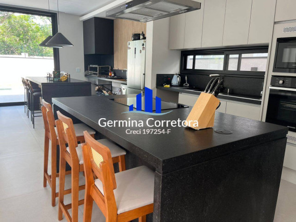 Imagem Casa com 5 Quartos à Venda, 371 m² em Alphaville - Santana De Parnaíba Imagem Casa com 5 Quartos à Venda, 371 m² em Alphaville - Santana De Parnaíba