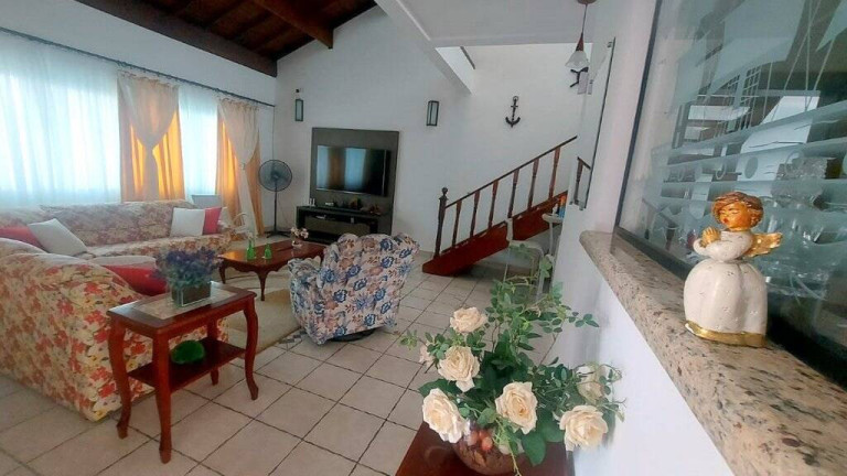 Imagem Casa com 4 Quartos à Venda, 300 m² em Balneário Stella Maris - Peruíbe Imagem Casa com 4 Quartos à Venda, 300 m² em Balneário Stella Maris - Peruíbe