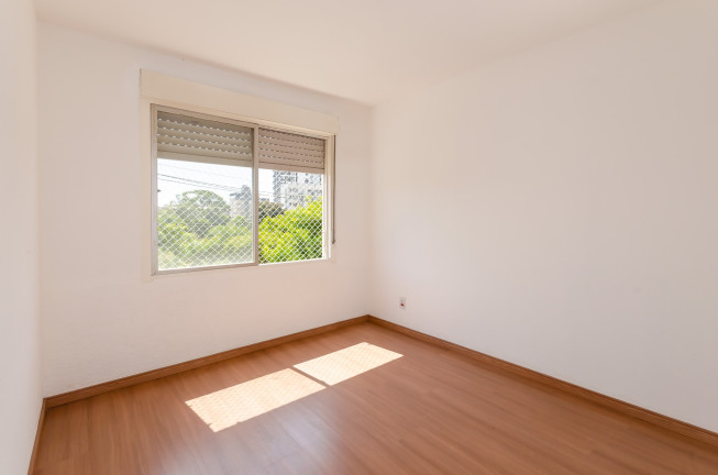 Imagem Imóvel com 2 Quartos à Venda, 64 m² em Jardim Botânico - Porto Alegre Imagem Imóvel com 2 Quartos à Venda, 64 m² em Jardim Botânico - Porto Alegre