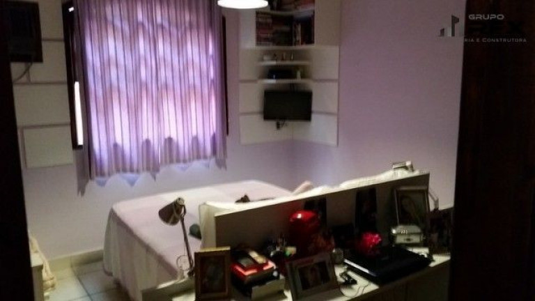 Imagem Casa com 3 Quartos à Venda, 525 m² em Maria Paula - Niterói