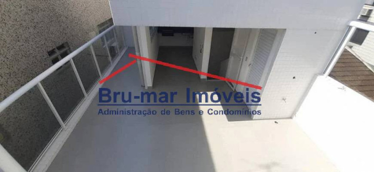 Imagem Casa com 3 Quartos à Venda, 210 m² em Campo Grande - Santos Imagem Casa com 3 Quartos à Venda, 210 m² em Campo Grande - Santos