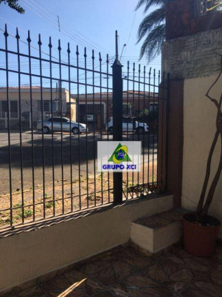 Imagem Casa com 3 Quartos à Venda, 180 m² em Parque Taquaral - Campinas Imagem Casa com 3 Quartos à Venda, 180 m² em Parque Taquaral - Campinas