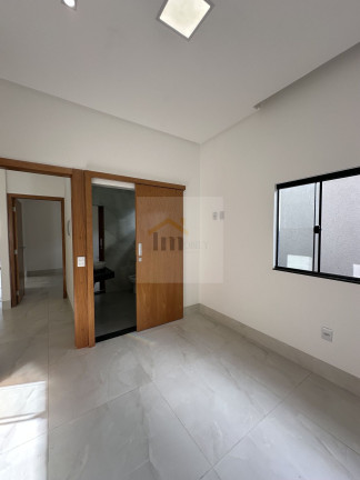 Imagem Casa com 3 Quartos à Venda, 160 m² em Jardim Helvécia - Aparecida De Goiânia