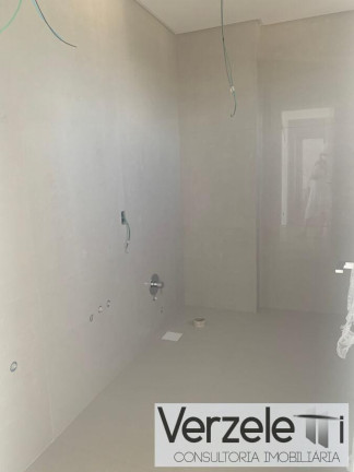 Imagem Apartamento com 4 Quartos à Venda, 230 m² em Centro - Balneário Camboriú Imagem Apartamento com 4 Quartos à Venda, 230 m² em Centro - Balneário Camboriú