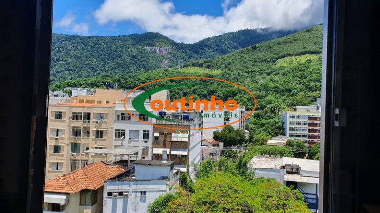 Imagem Apartamento com 3 Quartos à Venda, 130 m² em Tijuca - Rio De Janeiro Imagem Apartamento com 3 Quartos à Venda, 130 m² em Tijuca - Rio De Janeiro