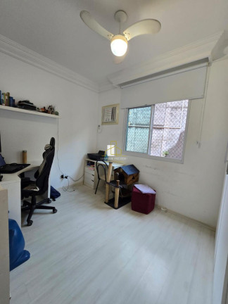 Imagem Casa com 3 Quartos à Venda, 132 m² em Jardim Camburi - Vitória