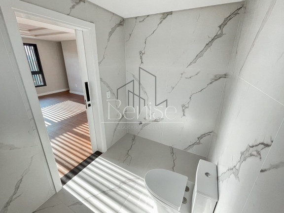 Imagem Casa com 4 Quartos à Venda, 285 m² em Santa Regina - Camboriú