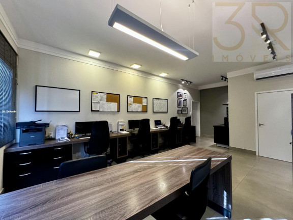 Sala Comercial à Venda, 37 m² em Vila Tibério - Ribeirão Preto