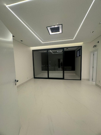 Imagem Casa com 4 Quartos à Venda, 277 m² em Ponta Negra - Manaus Imagem Casa com 4 Quartos à Venda, 277 m² em Ponta Negra - Manaus