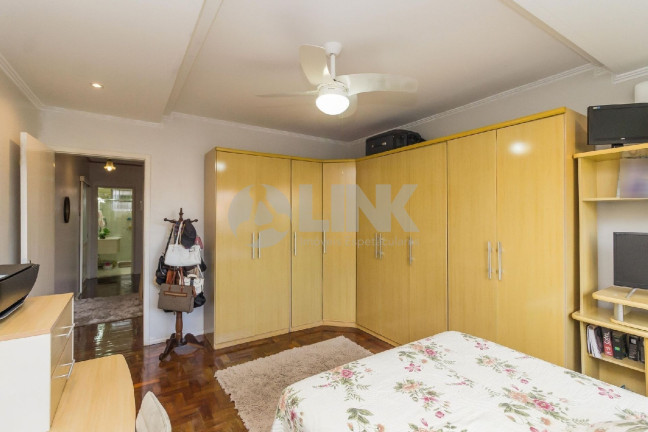 Imagem Casa com 3 Quartos à Venda, 290 m² em Jardim Europa - Porto Alegre